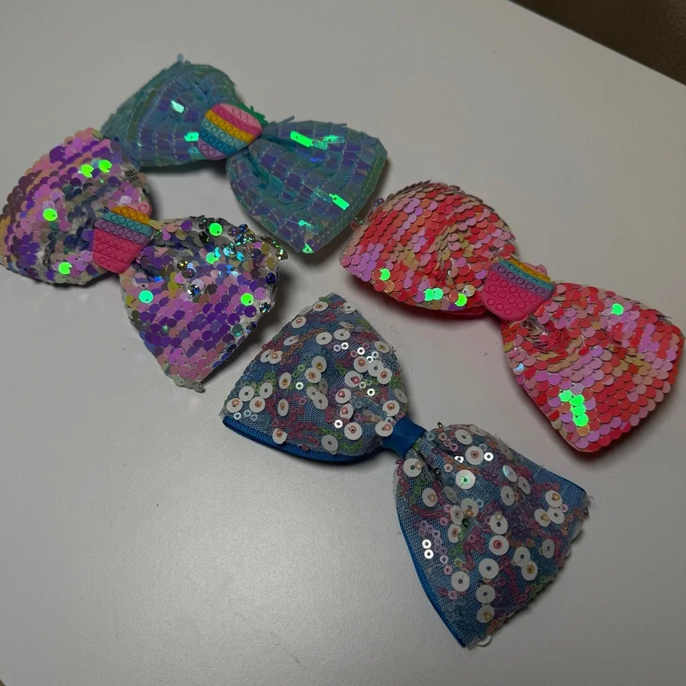 Kids Sequin Bow Hair‎ Clips Pop It Strawberry Design Set of 4